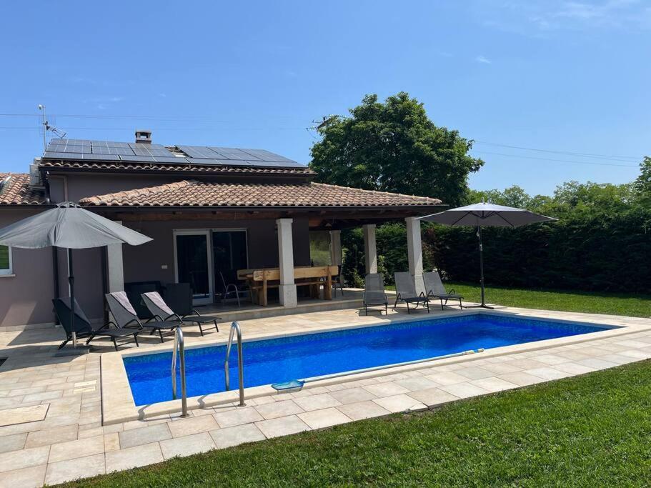 Modern House With Private Pool Villa Zminj Exterior photo